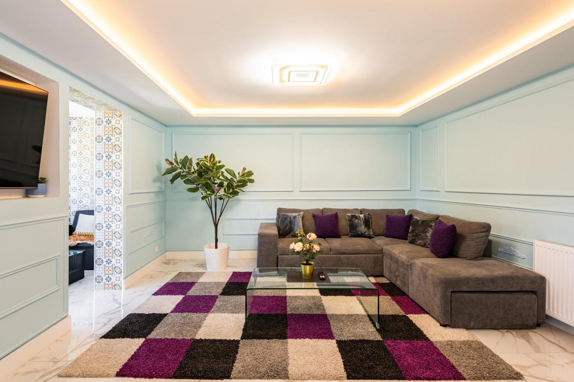 Apartament Irun Apartment *